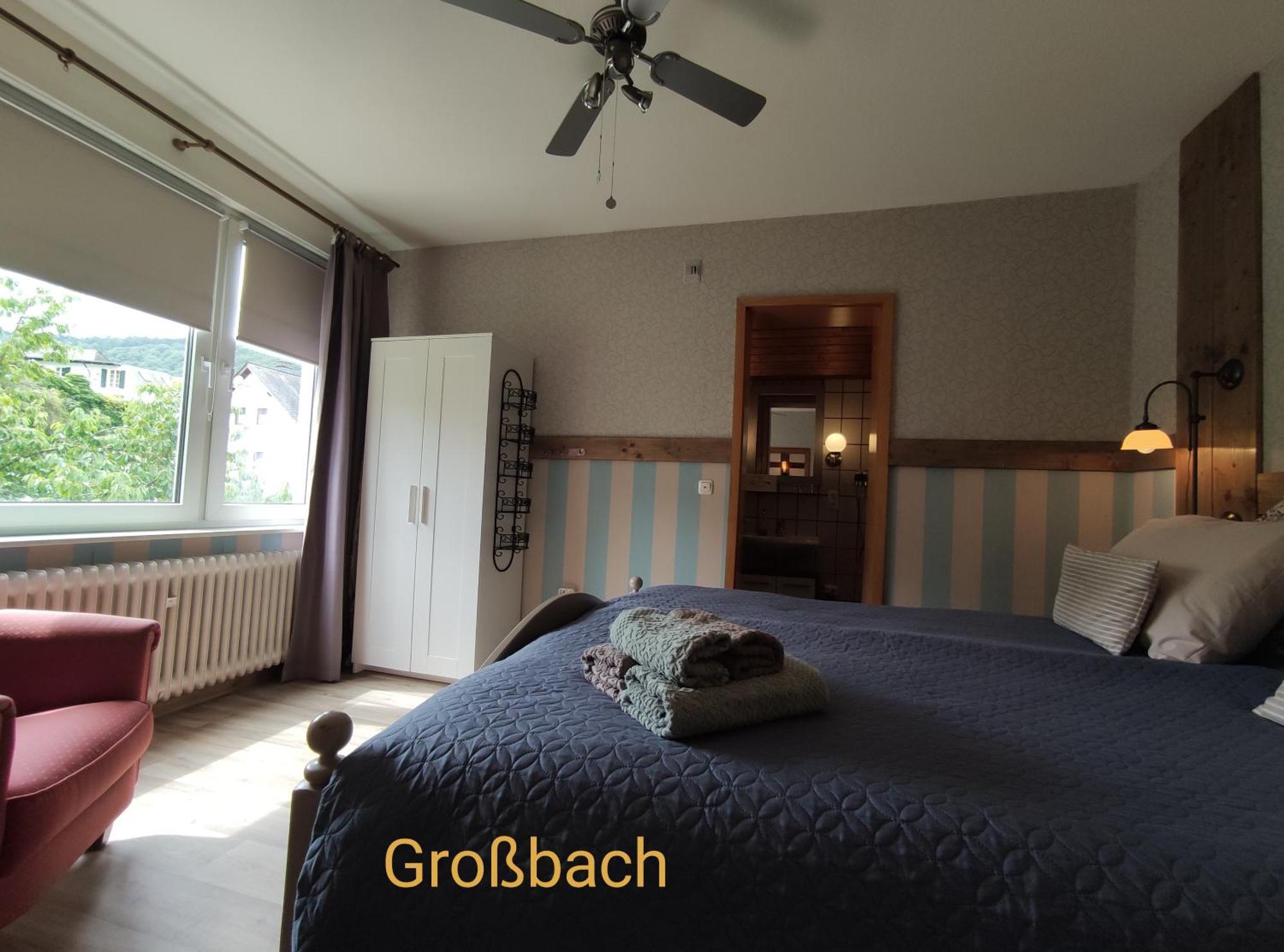 Ferienhaus Moselglueck Энкирх Номер фото