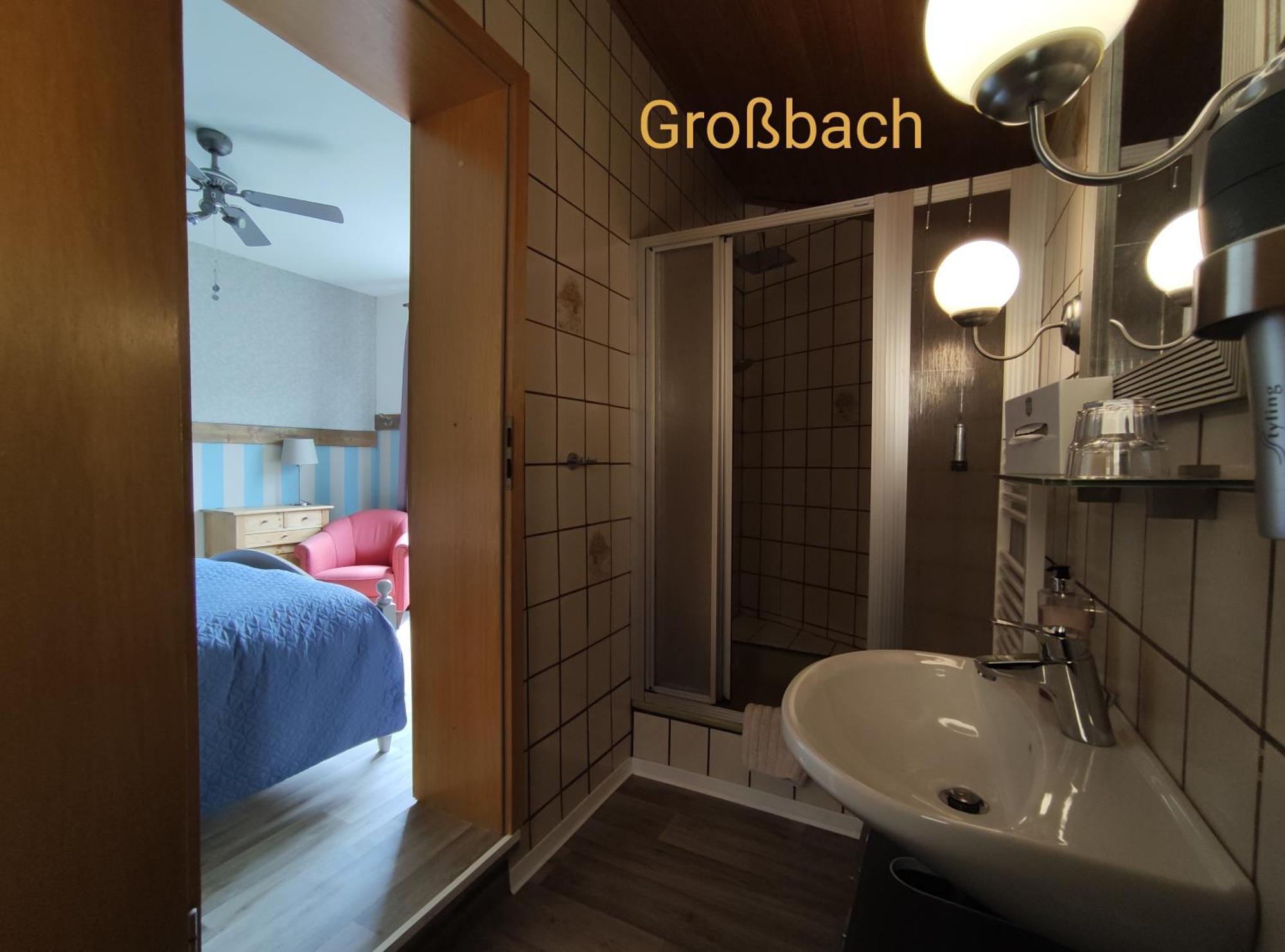 Ferienhaus Moselglueck Энкирх Номер фото